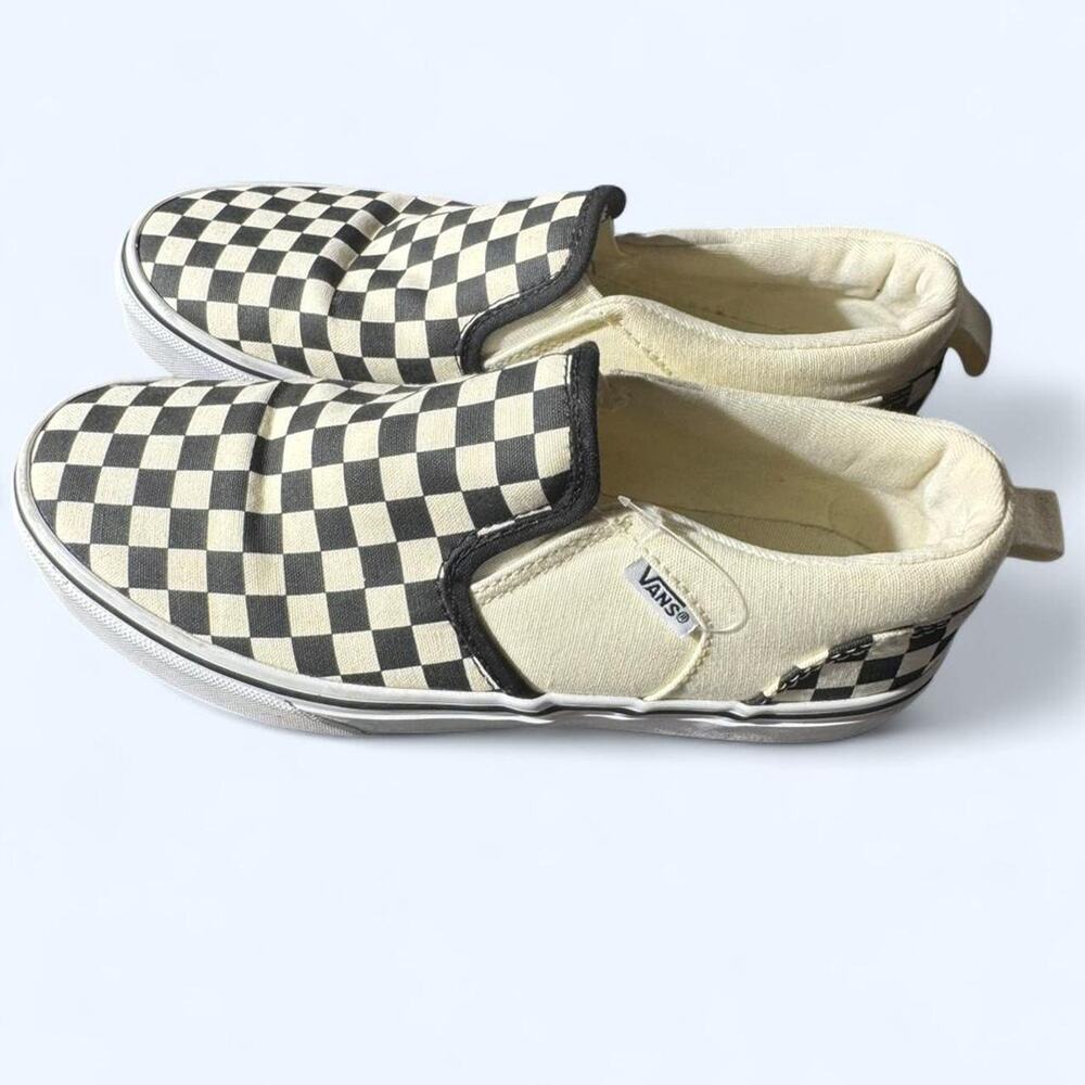 Vans black white checkered